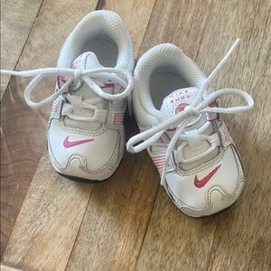Nike Shox Toddler Athletic Sneakers Shoes Sz 3C Pink $ White Like New! Clean!
